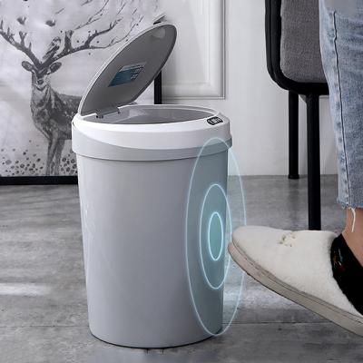 China 2020 Amazon smart trash cans 12L indoor touchless household kitchen office trash can and smart trash can for sale