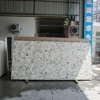 China Easy To Install And Maintain Colorful Pattern Waterproof White Artificial Quartz Stone For Kitchen Countertops for sale