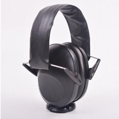 China Tactical Earhook Protective Ear Muffs Pulling Earphones Outdoor Hunting Earmuffs for sale