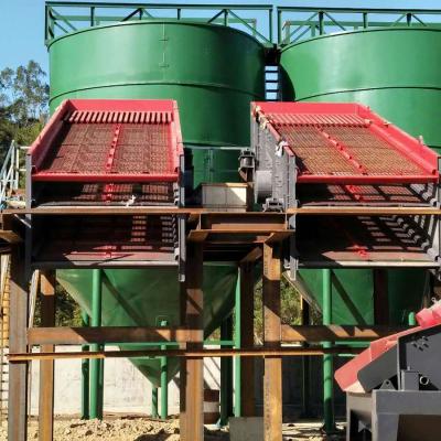 中国 Complete Set Of Hydraulic Cone Crusher Stone Crushing And Screening Machine 販売のため