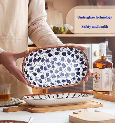 China Sustainable Retro Rattan Vertical Style Splint 12 Inch Restaurant Personalized Dish Ceramic Oval Baking Dish for sale