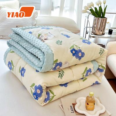 China Anti-Static Comfortable Soft Polyester Thin Summer Comforter Printed Bedding Sets for sale