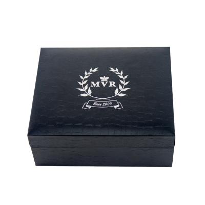 China Custom Design FSC Custom Gift Box Wholesale Logo Printed Luxury Cosmetic Perfume Gift Box for sale