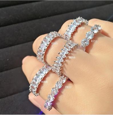 China New Fashion 925 Sterling Silver Bling Bling Baguette Diamond Ring For Women Vintage for sale