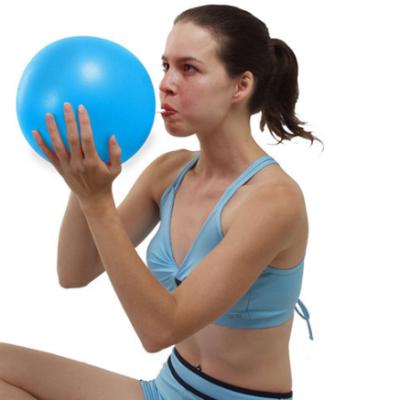 China Hot Sale Non-slip Home Kid Women Men Use Gym Pilates Yoga Ball PVC Rubber Inflatable Ball Softly 20cm Small for sale