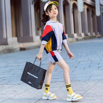 China New 2021 Two Piece Anti-wrinkle Girls Clothes Sets Sports Kids Set Clothes Girls Summer Hooded Shorts New for sale