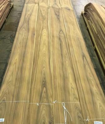 China Santos Natural Veneers Santos Rosewood Veneers Natural Wood Veneers for sale