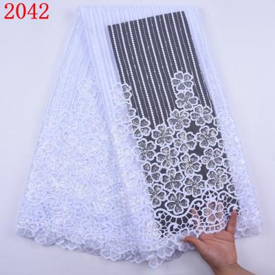 China Nigerian milk lace fabric 2042 milk lace fabric news African silk cord lace viable white African women embroidery lace fabric for sale