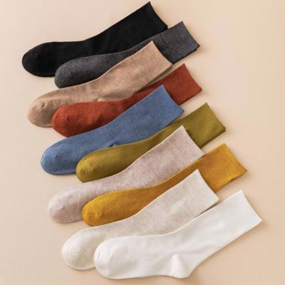 China Sustainable autumn thongs women's mid-calf thongs summer cotton thin fashionable ins spring and summer women's long stockings cotton stacking socks for sale