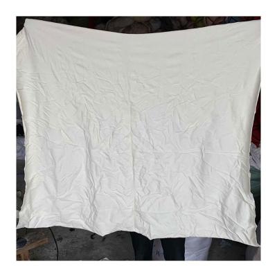 China Strong Oil Water Absorption Capacity 25-55cm T-shirt Drop Cotton Cotton White Industrial Used Cleaning Cloths for sale