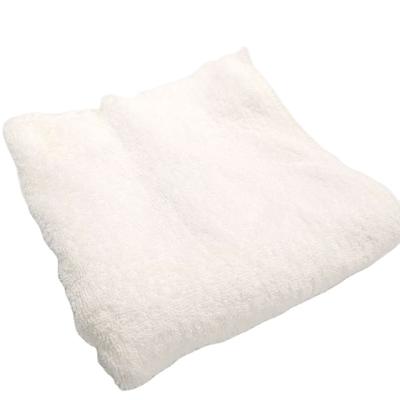 China Strong Capacity Wholesale Water Absorption Oil Towel White Cotton Wiper Clothing Wiping Rags for sale