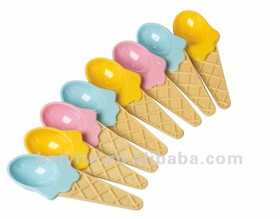 China Stocked Double Color Ice Cream Spoon Food Grade Plastic Spoon 12pcs for sale