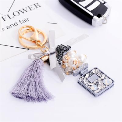 China Style Beautiful Perfume Perfume Bottle Charm Rhinestone Purse Bag Key Chain Pendent Gift for sale