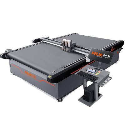 China CLOTHING Digital Cosmetic Box Cutting Machine Shoe Box Flatbed Cutter Plotter 3 Year Warranty for sale