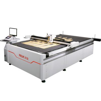 China Flatbed Textile Industry Cotton Fabric Clothes Cutting Plotter Automatic Stretched Canvas Cutting Machine for sale