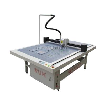 China Hotels RUK Vinyl Cutter Machine Good Price Samplemaking Digital Flatbed Cutting Plotter Pattern Samplemaking Cutter for sale