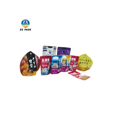 中国 Safety Customized Resealable Aluminum Foil Zipper Stand Up Square Yogurt Wrapper With Spout 販売のため