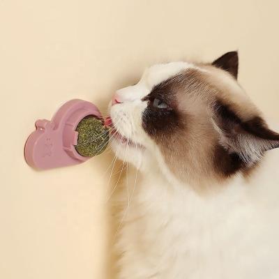 China High Quality Viable Pet Catnip Wall Toys, Catnip Ball Toys Simulation Snail Train Rotating Detachable Design for sale