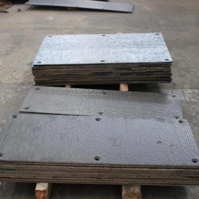 China Chromium Carbide Alloy Hardfacing Composite Wear Plate Customized Size for sale