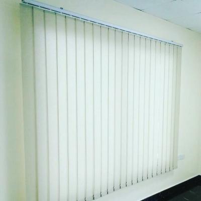 China Fireproof Smart Home Indoor Vertical Blinds With Zip Track for sale