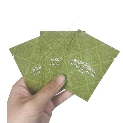 China Recyclable Custom Mylar Samples Bags Beauty Packaging Bag Facial Skin Care Serum Product Package Bags Packaging Sachet for sale