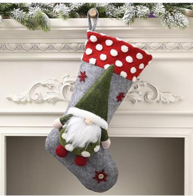 China Wholesale Custom Cheap Christamas Home Decoration Christmas Stockings Mow Red Christmas Stocking Socks Gifts Christmas Decoration for sale