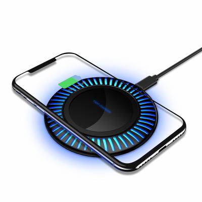 China Wireless Charging Pad 10w Qi Wireless Charging Pad Smart Mobile Phone Wireless Charger Universal Fast Charger for sale