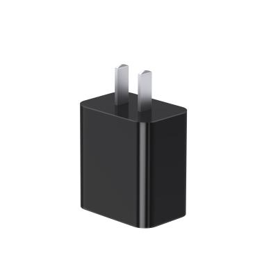 China UniversalÂ   Patent Design QC 3.0 Mobile Phone Charger USA Standard Wall Charger 18w Quick Charger Adapter for sale