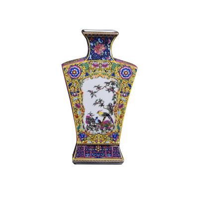 China Retro Style Household Minimalist Ceramic Decorative Ware Ornaments Antique Vases Porcelain for sale