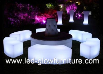 Cina il cubo di 120CM * di 40CM * di 40CM LED defeca/sedia per le barre, i night-club, nozze in vendita