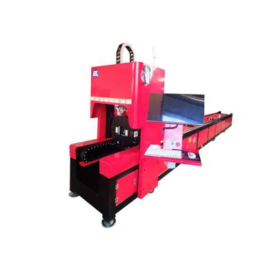 China 1.5kw-6kw Tube Fiber Laser Cutting Machine Channel Steel Angle Steels for sale