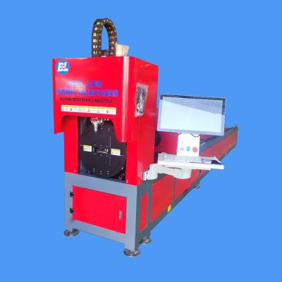 China 1500-6000W Laser Pipe Cutting Machine For Multi Shape Pipes With Drawing Free System for sale