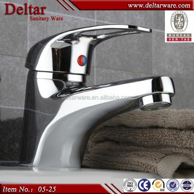 China CLASSIC zin/brass bathtub faucet, hot selling wash hand basin faucet in Saudi Arabia market, Guangdong faucet for sale