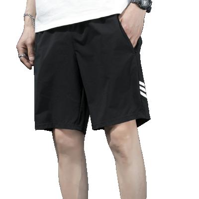 China Anti-Wrinkle Men's Workout Running Shorts 5 Inches Lightweight Quick Dry Sports Shorts With Liner Zipper Pockets for sale