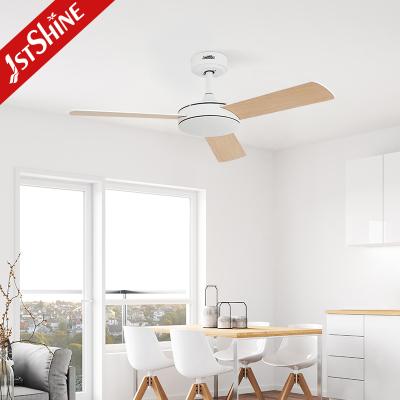 China 42 Zoll moderner LED-Deckenventilator DC-Motor MDF-Klinge Fernbedienung LED-Deckenventilator zu verkaufen