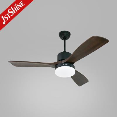 China Fan de techo de madera sólida de Dimmable LED con la opción ligera de 3 velocidades en venta