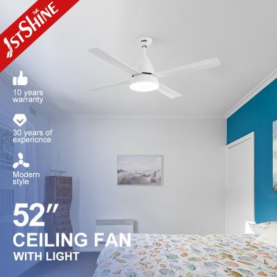 China 52 Inches White LED Ceiling Fan , Quiet DC Motor Modern Fan Light for sale