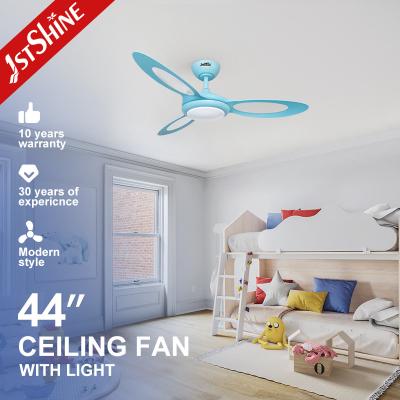 China Deckenlüfter 230V 44 Zoll 3 ABS Blätter Dimmable LED für Schlafzimmer zu verkaufen