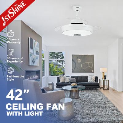 China Smart 5 apresura la luz retractable de la fan de techo con los ajustes del tiempo en venta