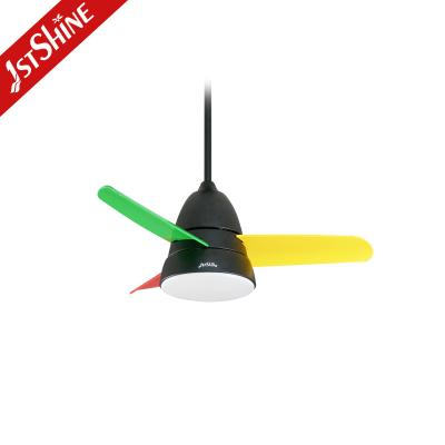 Chine Fan 110V à télécommande 220V de Mini Electric Led Light Ceiling de 5 enfants de vitesse à vendre