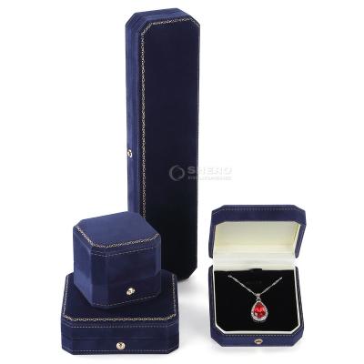 China Custom Romantic Soft Luxury Blue Pink Jewelery Box Jewelry Store Package Shero Velvet Engagement Ring Boxes Ring Small Jewelry Box for sale