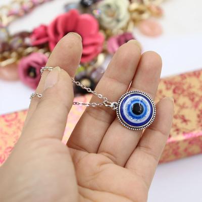 China Casual/Sporty Choker Jewelry Accessories Sea Blue Eyes Pendants Necklace Women Men Chain Glass Clip Blue Eyes Hip Hop Necklace for sale