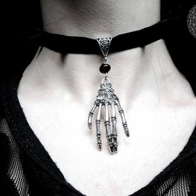 China Casual/Sporty Gothic Skull Claw Necklace For Women's New Punk Crystal Eye Evil Alloy Hand Choker Necklace Halloween Jewelry 2022 for sale