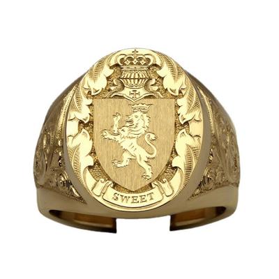 China Fahionable Jewelry European and American Wedding 18k Lion Crown Shield Badge Royal Seal Ring Gold Plated Male Ring for sale