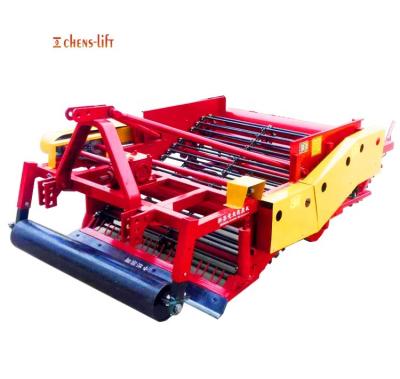 China Potato 1.6m Potato Harvester Digger For Harvesting Peanut for sale