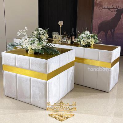 China Luxury Wedding Cake Table (Other) Sweetheart Adjustable White Velvet Place for sale