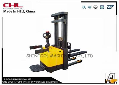 China Narrow legs Electric Pallet Stacker Truck With Electromagnetic Brake for sale