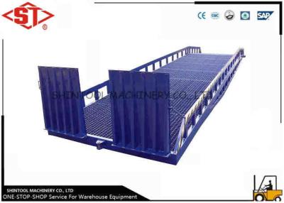 China Forklift Loading Cargo Loading Dock Ramps Loading 15ton  , steel loading ramps for sale