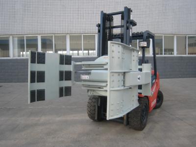 China Material handling Forklift Attachments Sideshifting Drum Clamp with Self Weight 440kgs for sale