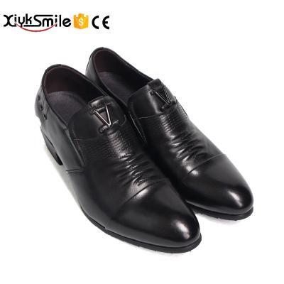 China Men's Leather Shoes Breathable Accessories Men's Black Slip-On Metal Stylish Shoes for sale